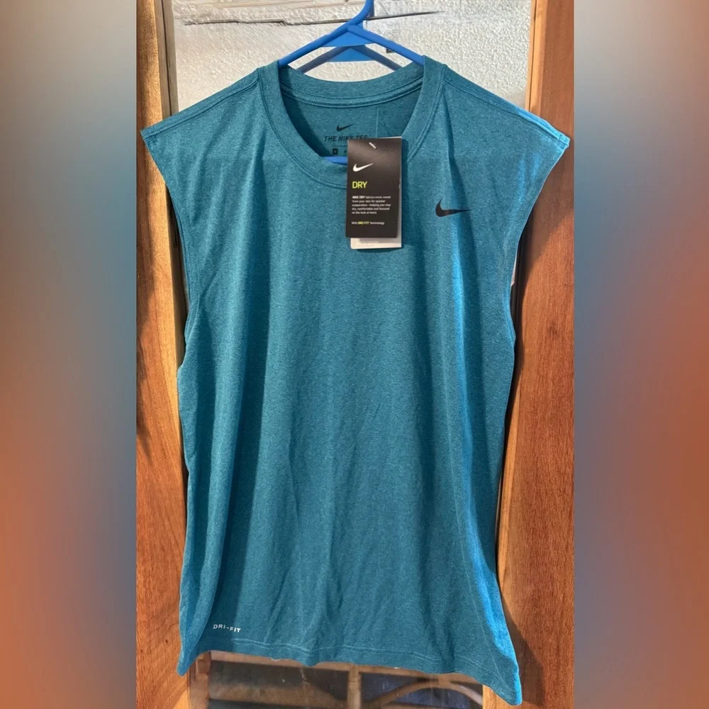 Nike Men’s Teal Blue Dri-FIT Sleeveless Tank Top